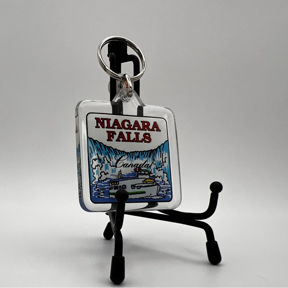 Vintage Niagra Falls Canada Keychain Vintage 90s Acrylic